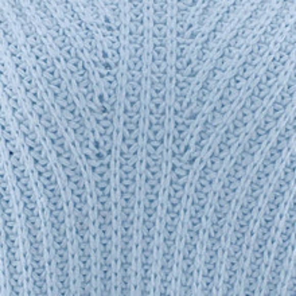 Lantern Sleeve Crop Sweater - Picture 8 of 9